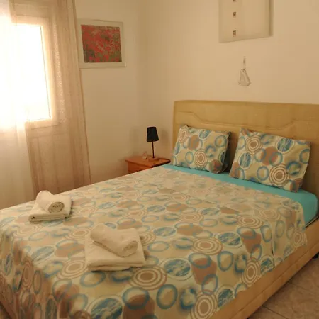 Nautilus 1st Floor Kır Evi